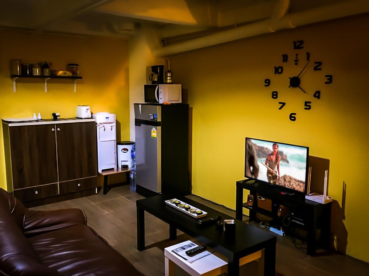 Artistel (Adults Only) Chiang Mai Exterior foto